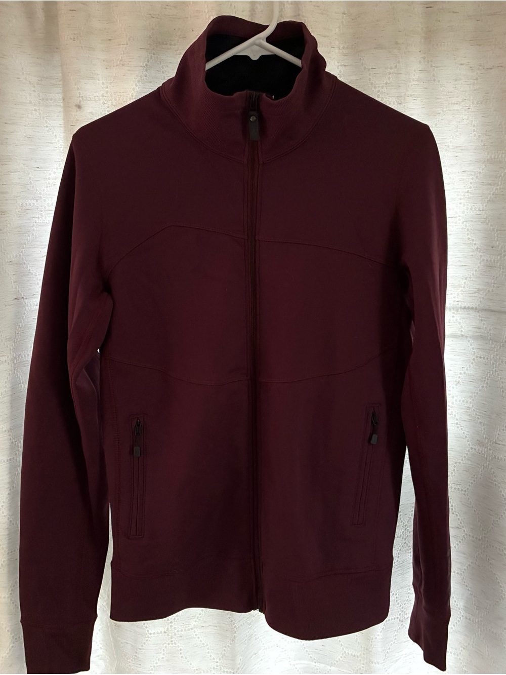 Women’s Black Diamond Wool Blend Zip Front Top Burgundy Medium